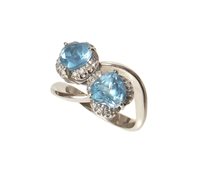 Lot 78 - Blue topaz and diamond 18ct white gold ring