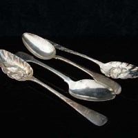 Lot 257 - Cased pair of Apostles spoons, two Ber? spoons