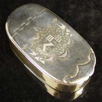 Lot 284 - Scottish silver snuff box