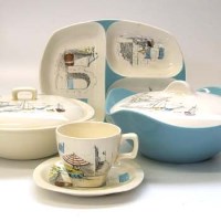 Lot 602 - Group of Midwinter, Cannes and Riviera table ware