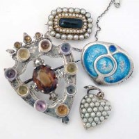 Lot 409 - Four brooches