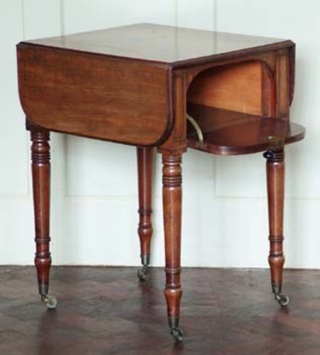 High Butler Table Lot 858 - Mahogany butlers table