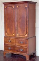 Lot 882 - Mahogany press