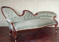 Lot 905 - Victorian Couch - Green covers.