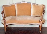 Lot 908 - Edwardian saloon couch of French design.