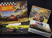 Lot 118 - Scalextric Set 80 with two C73 Porsche in red and