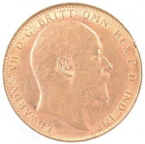 Lot 14 - 1910 King Edward VII gold sovereign.