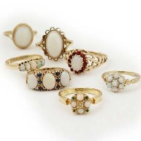 Lot 370 - Collection of opal rings