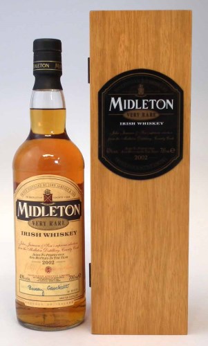 Lot 42 - Midleton Very Rare Irish Whiskey - 2002 - 700ml