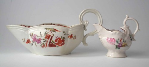 Lot 121 - Derby Dolphin creamboat circa 1775, with shell