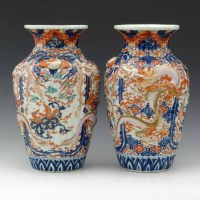Lot 192 - Pair of Japanese Imari vases