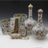 Lot 208 - Collection of Cantonese porcelain