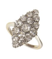 Lot 75 - Diamond marquise shaped cluster 18ct white gold ring