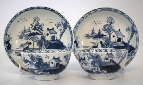 Lot 168 - Pair of Lowestoft teabowls and saucers circa 1780