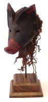 Lot 211 - Chokwe Ngulu pig mask, 27cm long