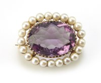 Lot 198 - Amethyst and cultured pearl oval cluster brooch