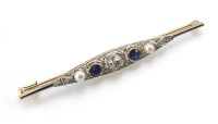 Lot 203 - Art Deco diamond and sapphire and pearl centre boat shaped bar brooch