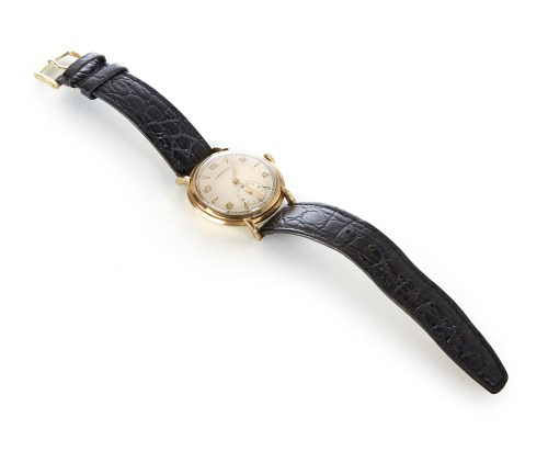 Lot 242 - A gent's vintage Longines 9ct gold wristwatch on later leather strap