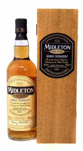 Lot 42 - Midleton 1991 boxed whiskey.