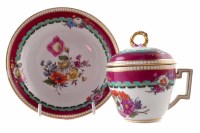 Lot 154 - Volkstedt custard cup and cover with saucer circa 1800
