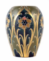 Lot 131 - Macintyre Moorcroft vase