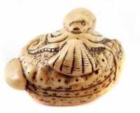 Lot 158 - Early 19th century Japanese Edo period netsuke octopus with sea shells
