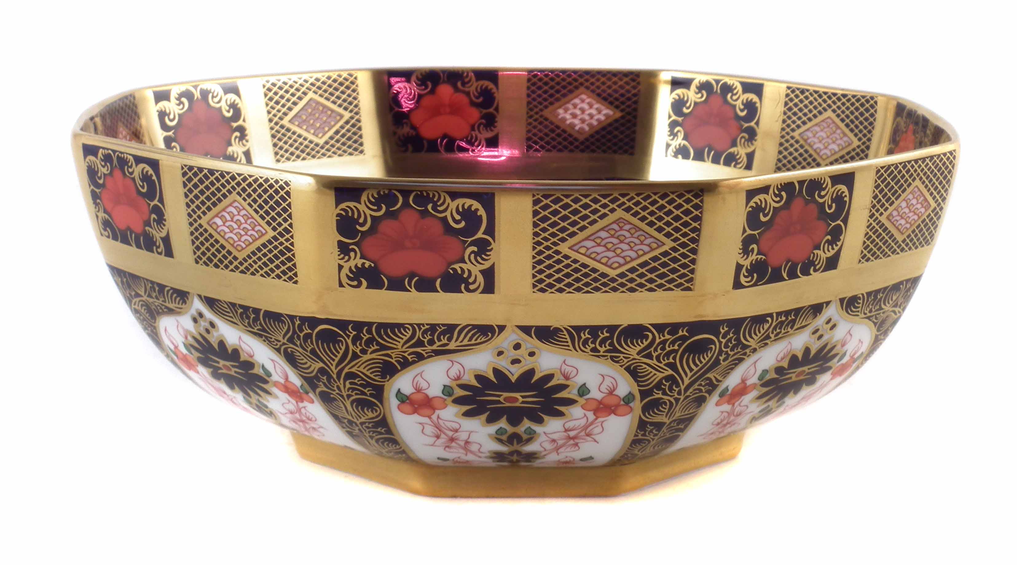 Lot 183 Royal Crown Derby bowl