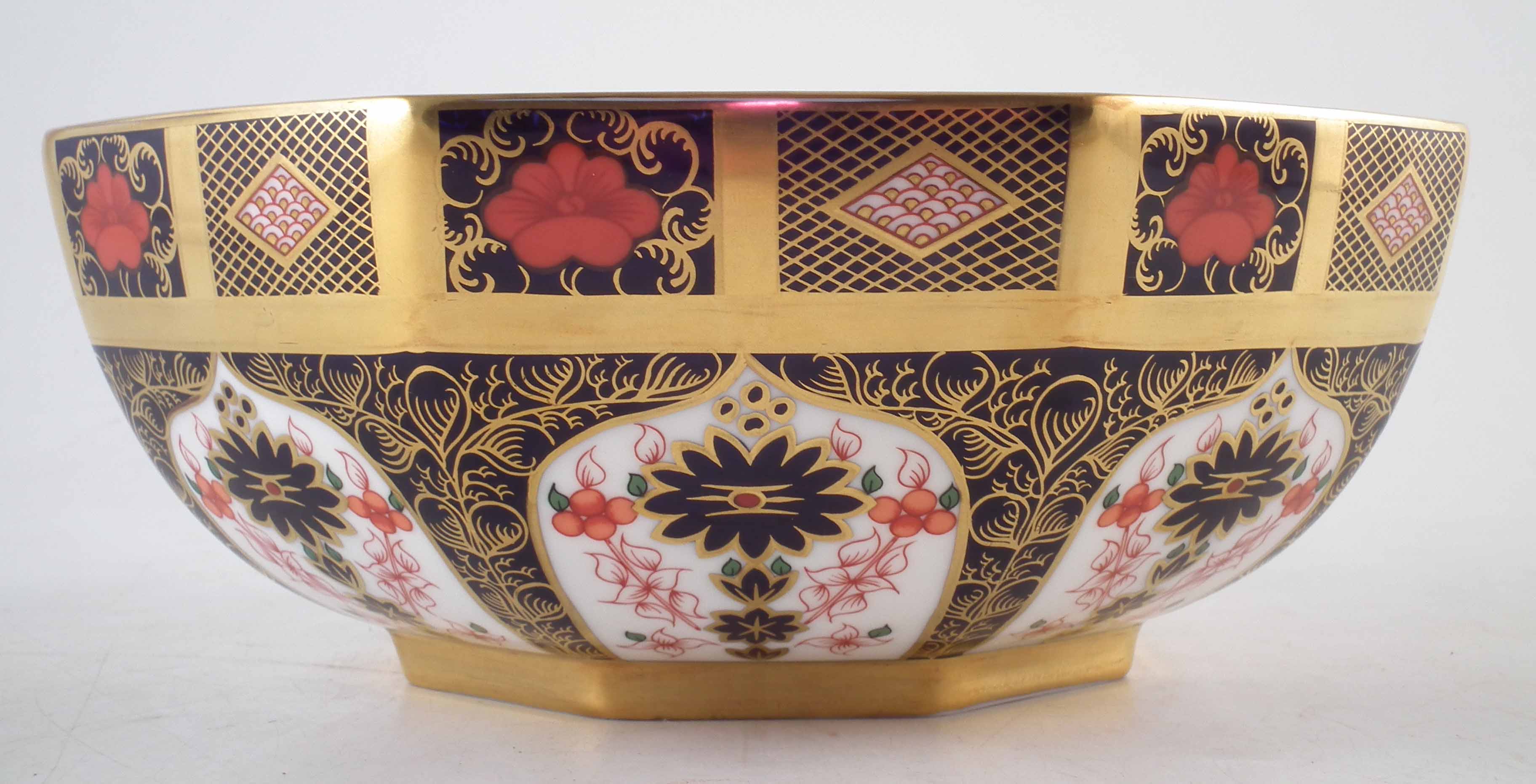 Lot 183 Royal Crown Derby bowl