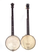 Lot 20 - Windsor Popular five string banjo and Downsouth banjo