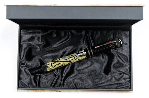 Lot 41 - Montblanc Meisterstuck, Writers Edition, Oscar Wilde, a limited edition fountain pen.