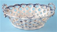 Lot 77 - Caughley small size basket