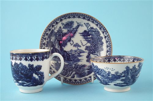 Lot 138 - Rare Lion class tea bowl and saucer circa 1800 together with a similar coffee cup.
