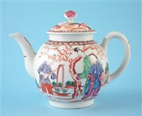 Lot 150 - Worcester teapot