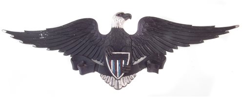 Lot 63 - United States Army alloy gate insignia