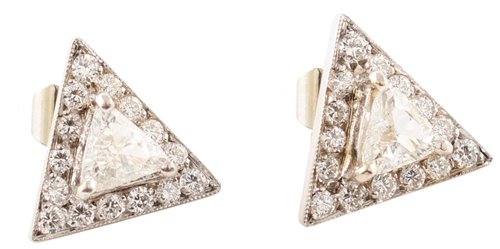 Lot 51 - Pair of diamond and white gold triangular cluster earrings